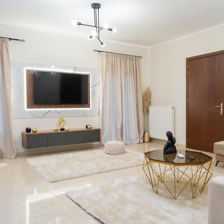 شقة Barbarossa House كالامباكا المظهر الخارجي الصورة